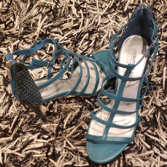 Snakeskin Heels - Picture 1 of 2